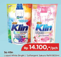 Promo Harga SO KLIN Liquid Detergent Power Clean Action White Bright, + Softergent Soft Sakura 800 ml - TIP TOP